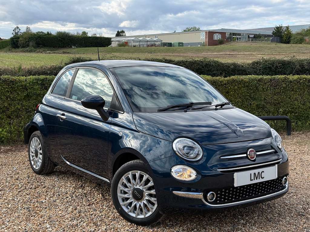A 2024 FIAT 500 1.0 MHEV Hatchback 3dr Petrol Manual Euro 6 (s/s) A 2024 FIAT 500 1.0 MHEV Hatchback 3dr Petrol Manual Euro 6 (s/s)
