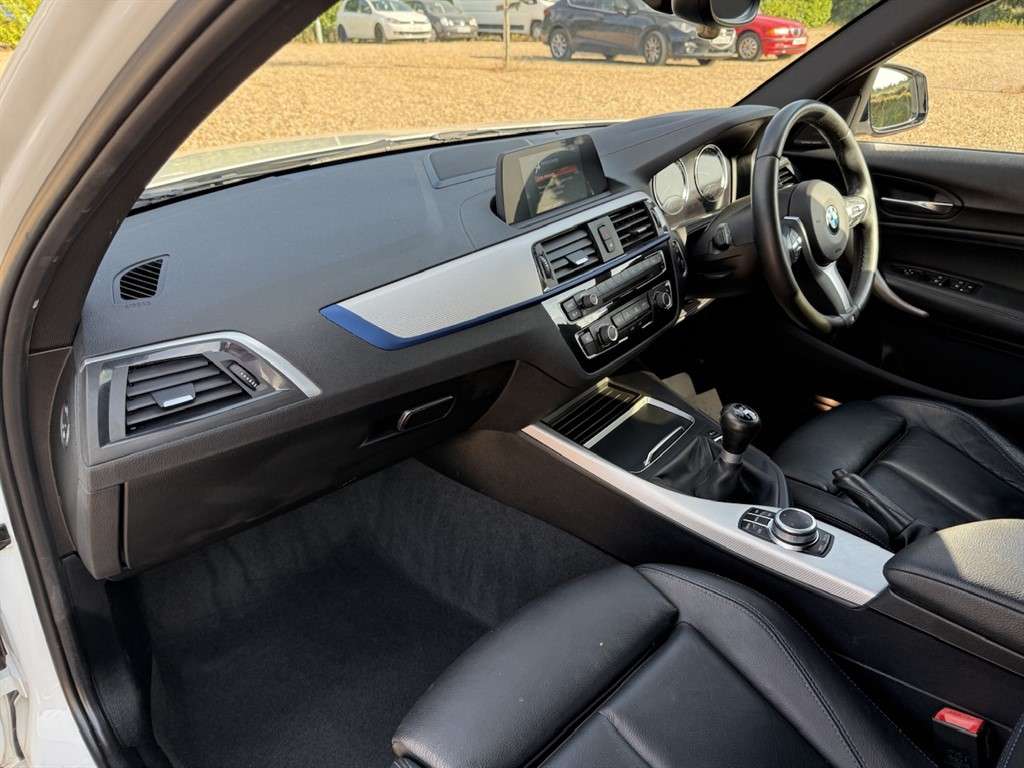 2019 BMW 1 SERIES 2019 BMW 1 SERIES