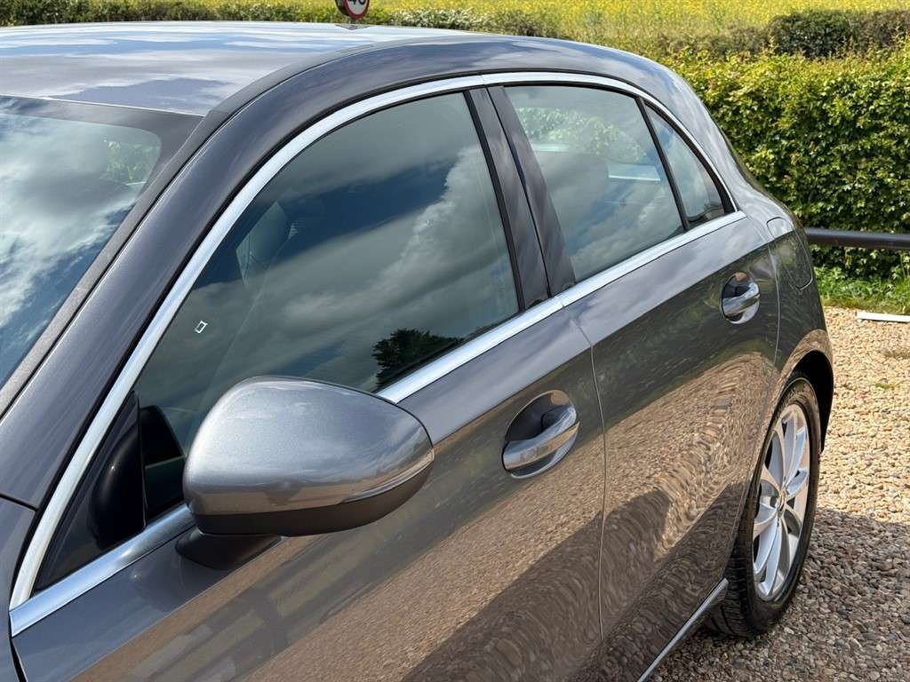 2018 MERCEDES A200 2018 MERCEDES A200