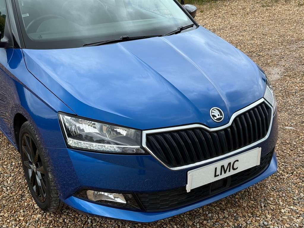A 2021 SKODA FABIA 1.0 TSI Colour Edition Hatchback 5dr Petrol Manual A 2021 SKODA FABIA 1.0 TSI Colour Edition Hatchback 5dr Petrol Manual