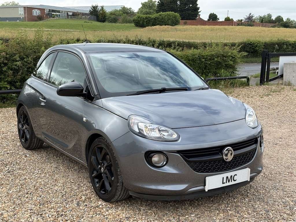 A 2019 VAUXHALL ADAM 1.2i Griffin Hatchback 3dr Petrol Manual Euro 6 (7 A 2019 VAUXHALL ADAM 1.2i Griffin Hatchback 3dr Petrol Manual Euro 6 (7