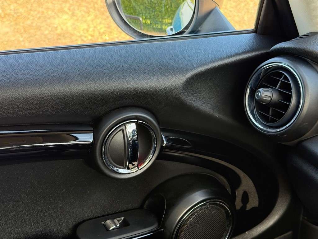 2018 MINI HATCH 2018 MINI HATCH