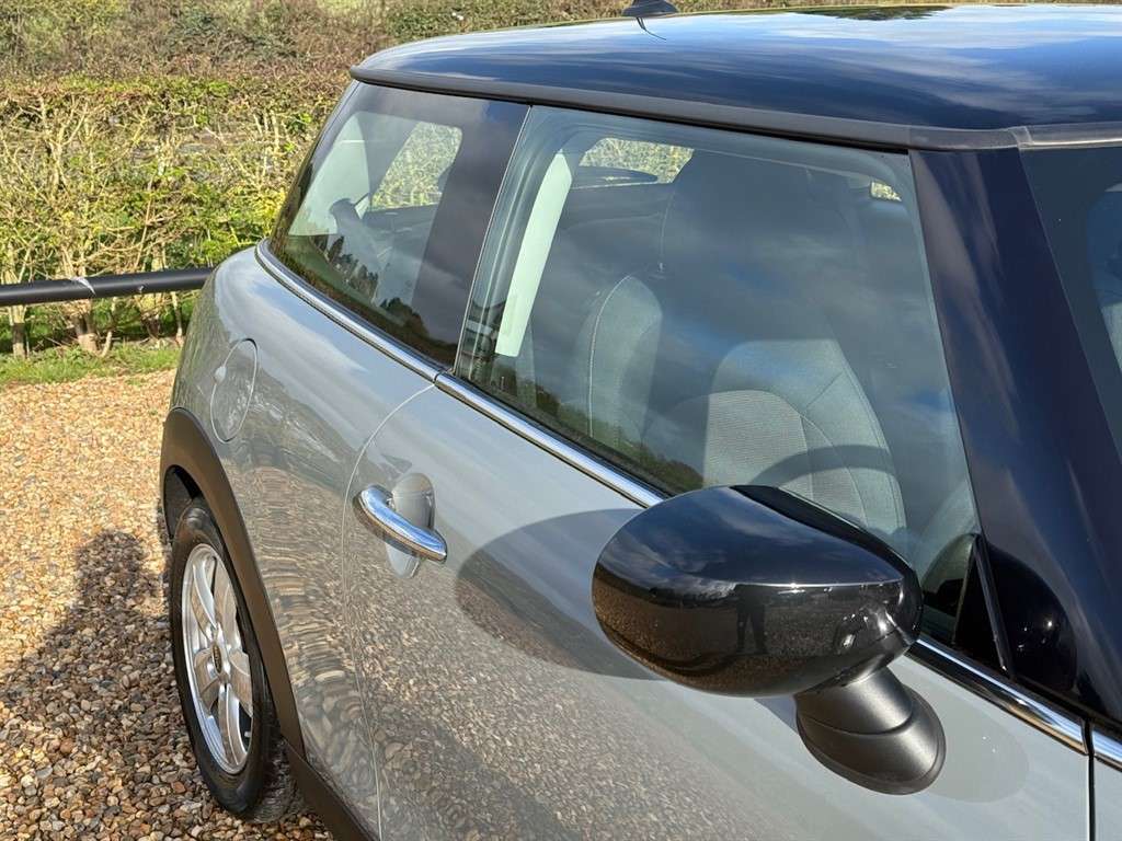 2019 MINI HATCH 2019 MINI HATCH