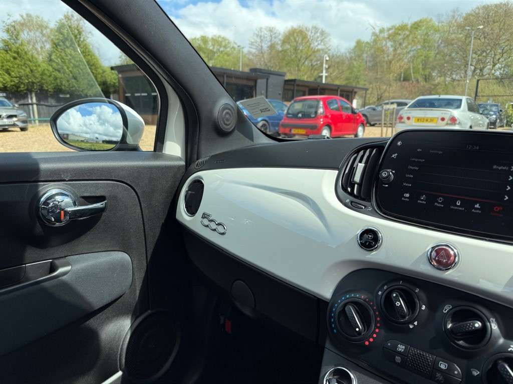 2021 FIAT 500 2021 FIAT 500