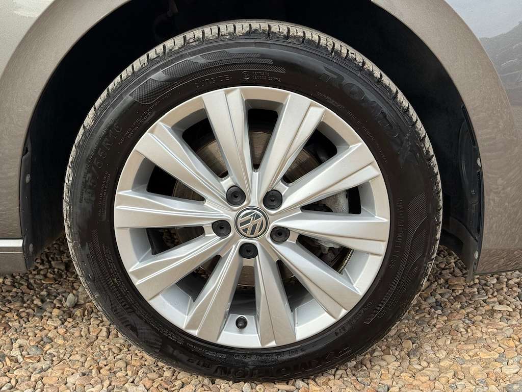 2019 VOLKSWAGEN POLO 2019 VOLKSWAGEN POLO