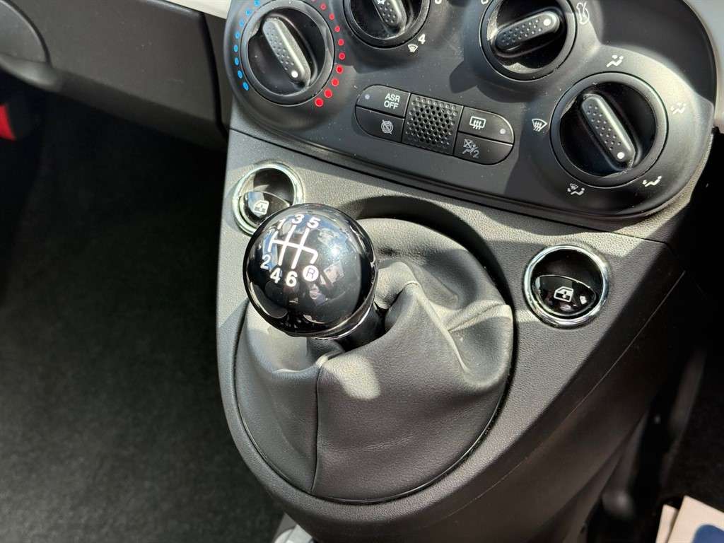2021 FIAT 500 2021 FIAT 500