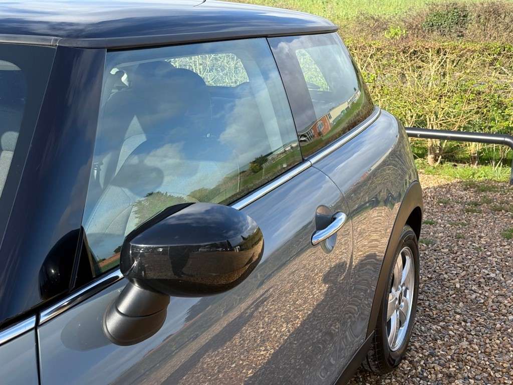2019 MINI HATCH 2019 MINI HATCH