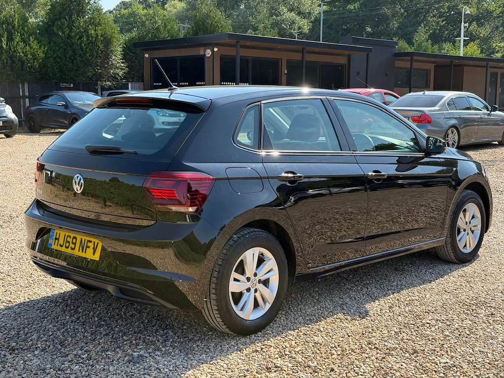 2019 VOLKSWAGEN POLO 2019 VOLKSWAGEN POLO