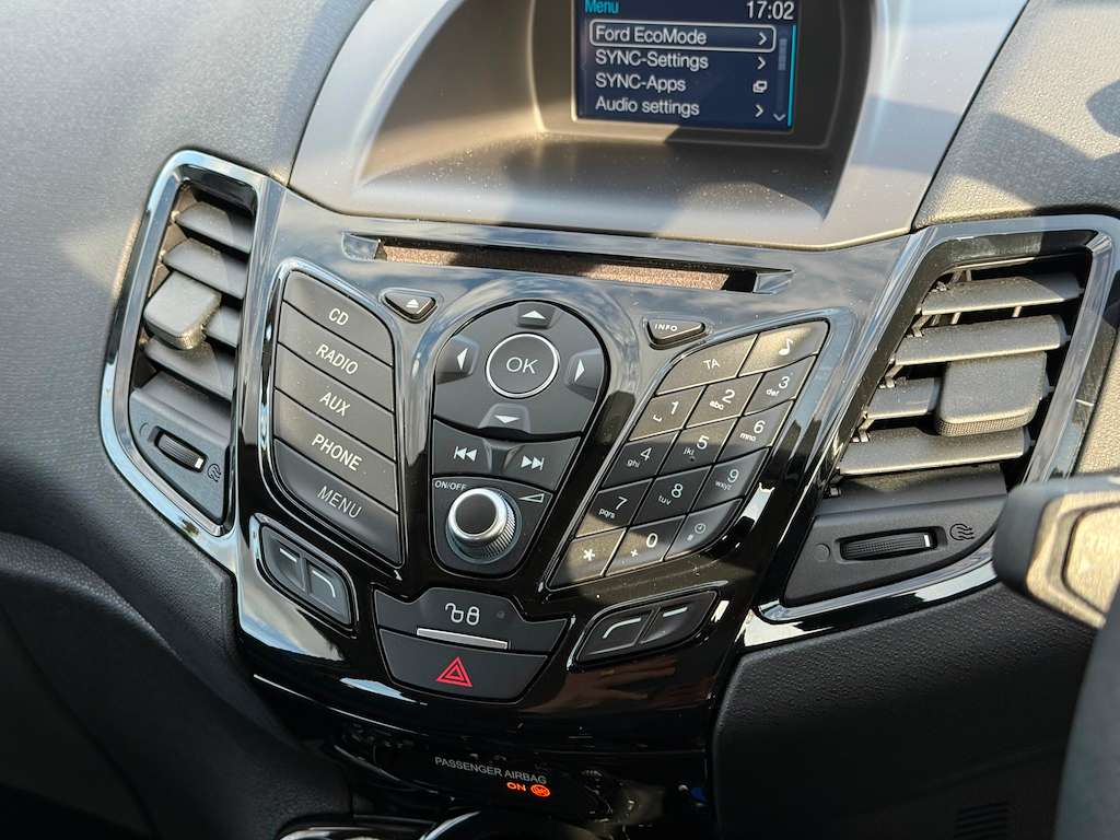 2016 FORD FIESTA 2016 FORD FIESTA