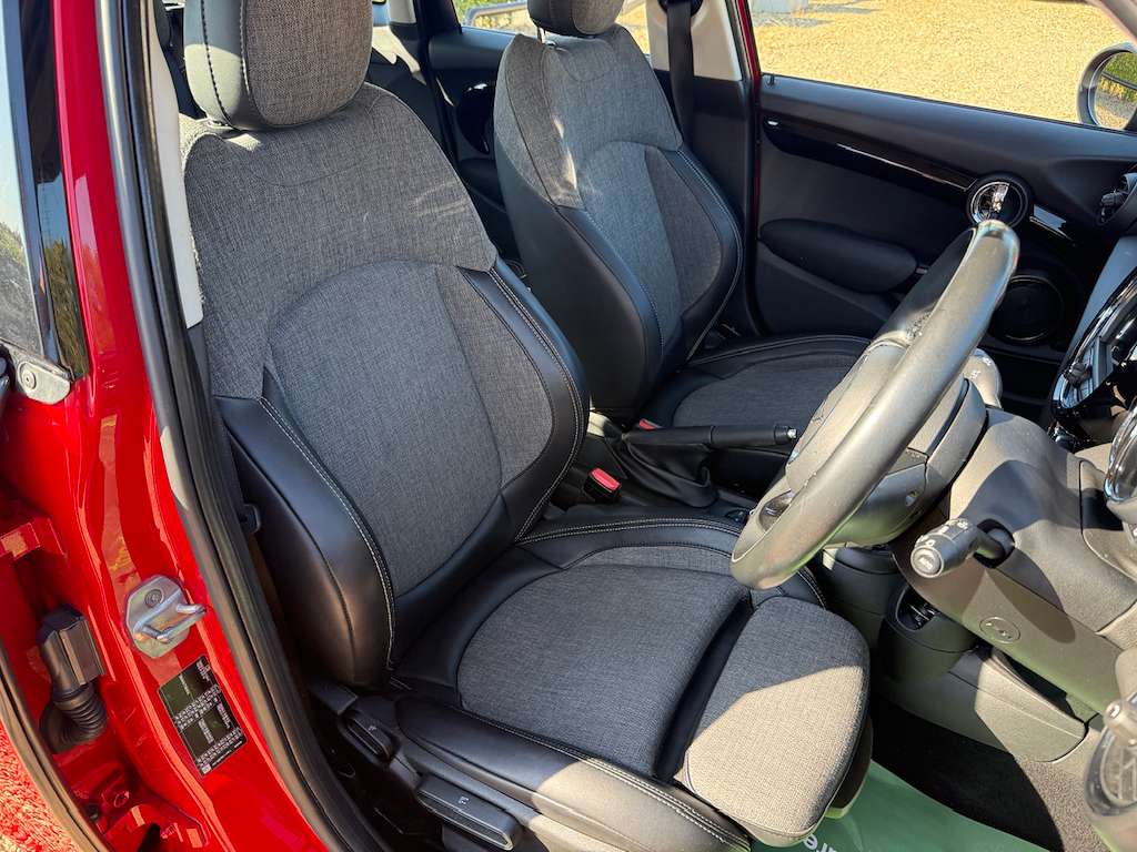 2018 MINI HATCH 2018 MINI HATCH
