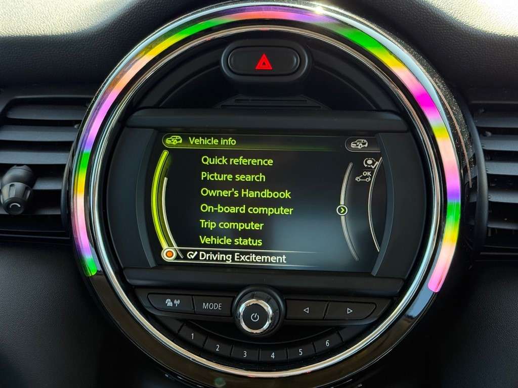 2018 MINI HATCH 2018 MINI HATCH