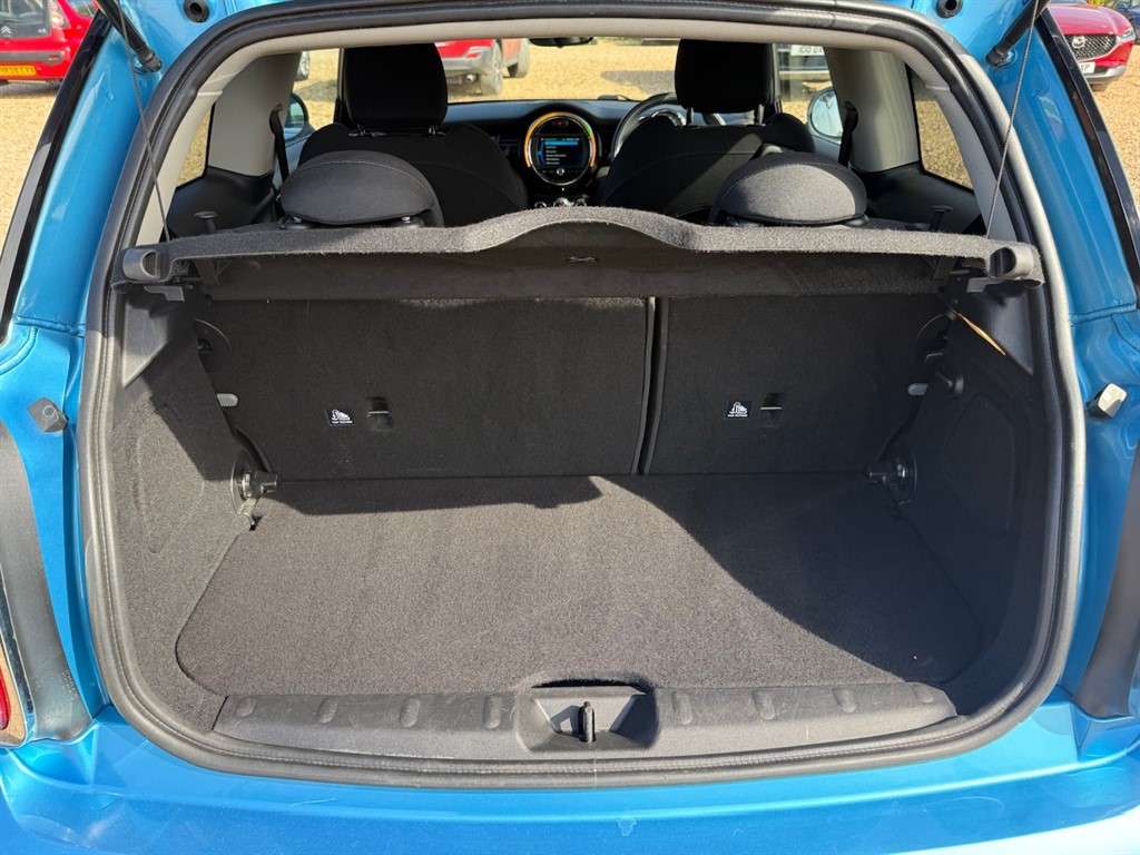 2018 MINI HATCH 2018 MINI HATCH