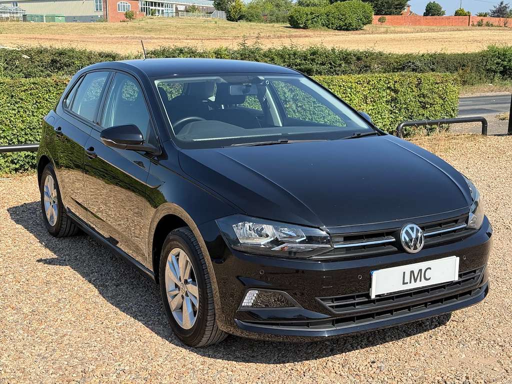 A 2019 VOLKSWAGEN POLO 1.0 TSI GPF SE Hatchback 5dr Petrol Manual Euro 6 A 2019 VOLKSWAGEN POLO 1.0 TSI GPF SE Hatchback 5dr Petrol Manual Euro 6