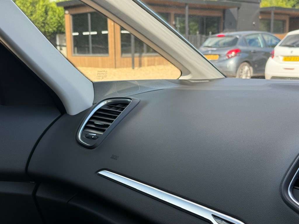 2017 RENAULT GRAND SCENIC 2017 RENAULT GRAND SCENIC