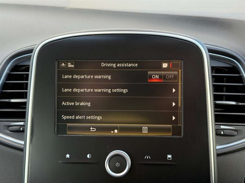 2017 RENAULT GRAND SCENIC 2017 RENAULT GRAND SCENIC