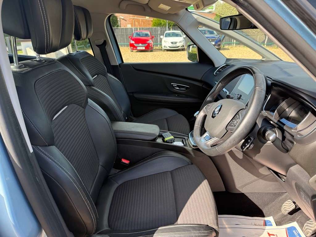 2017 RENAULT GRAND SCENIC 2017 RENAULT GRAND SCENIC
