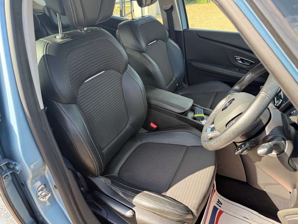 2017 RENAULT GRAND SCENIC 2017 RENAULT GRAND SCENIC