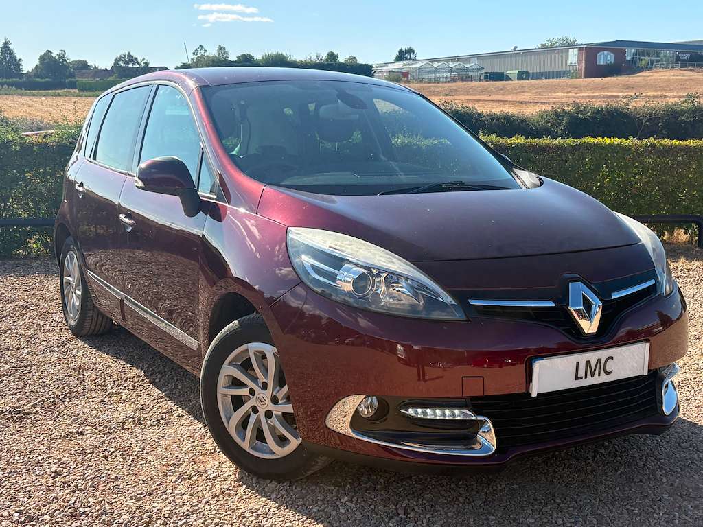 A 2016 RENAULT SCENIC 1.2 TCe Dynamique Nav MPV 5dr Petrol Manual Euro 6 A 2016 RENAULT SCENIC 1.2 TCe Dynamique Nav MPV 5dr Petrol Manual Euro 6