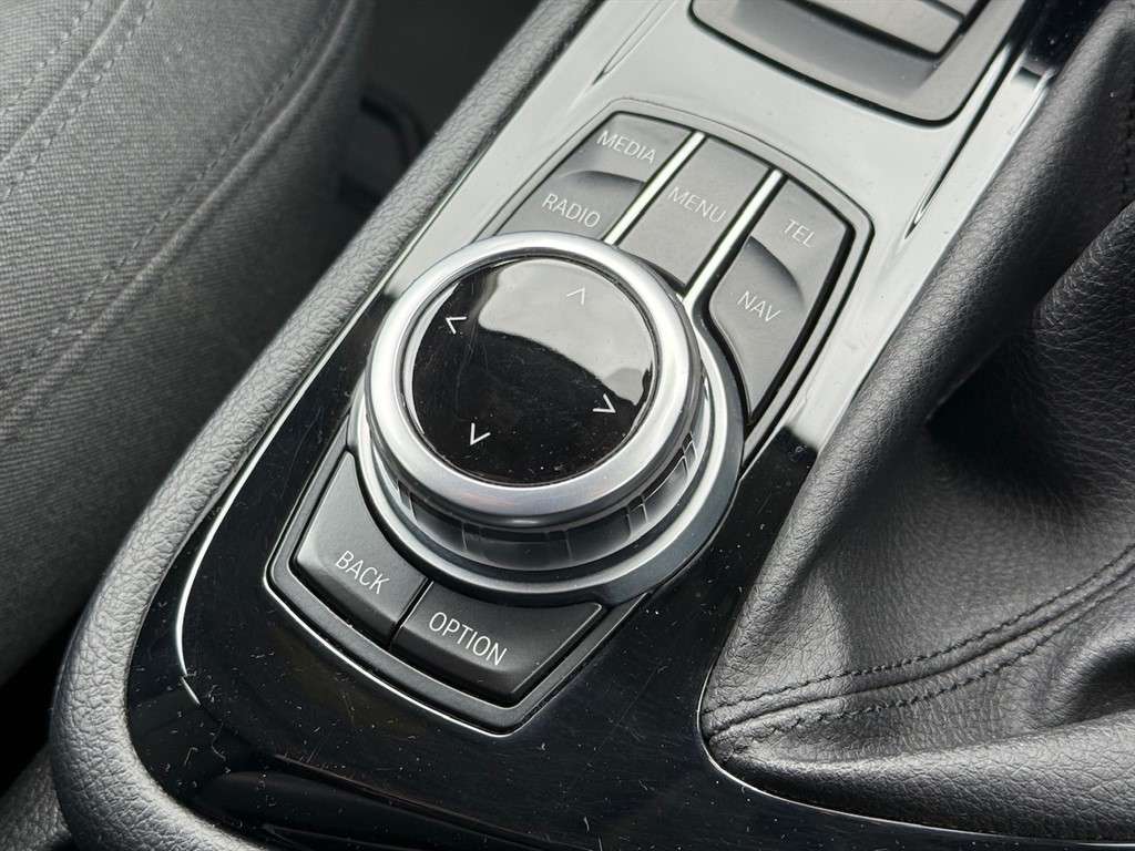 2016 BMW 218I 2016 BMW 218I