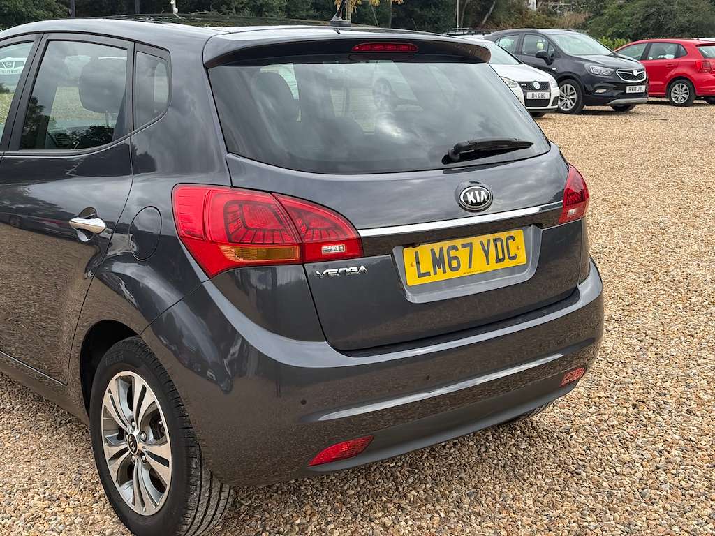 2018 KIA VENGA 2018 KIA VENGA
