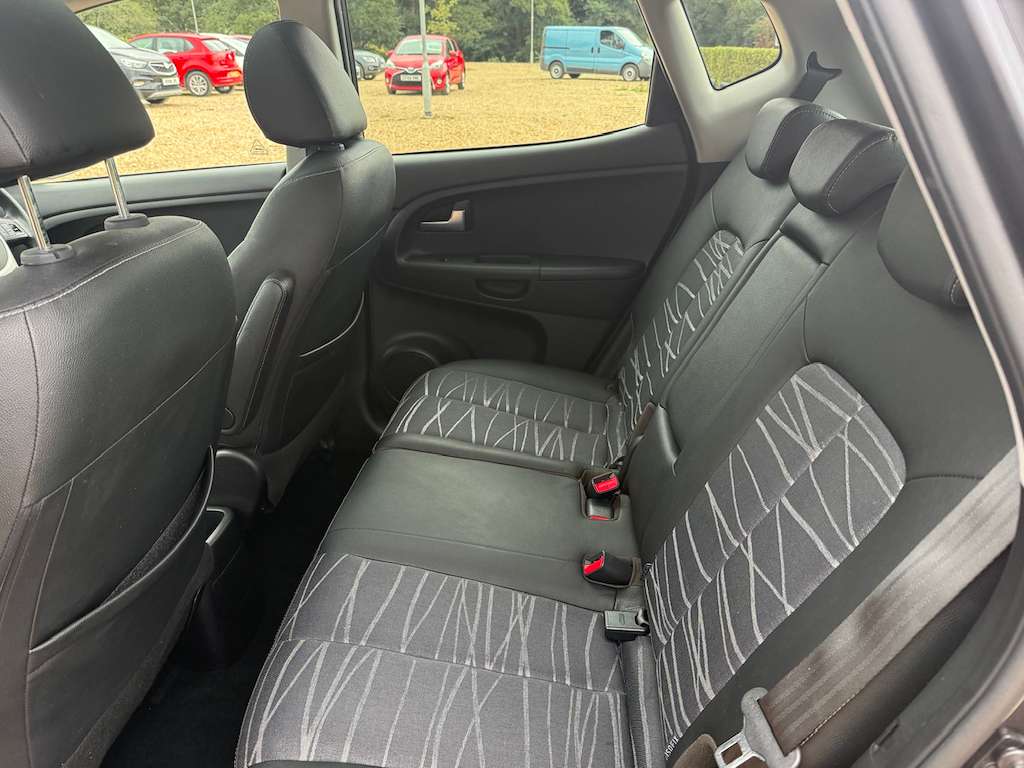 2018 KIA VENGA 2018 KIA VENGA