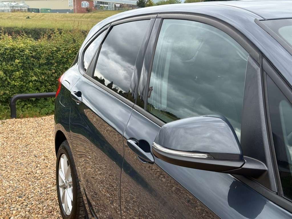 2016 BMW 218I 2016 BMW 218I