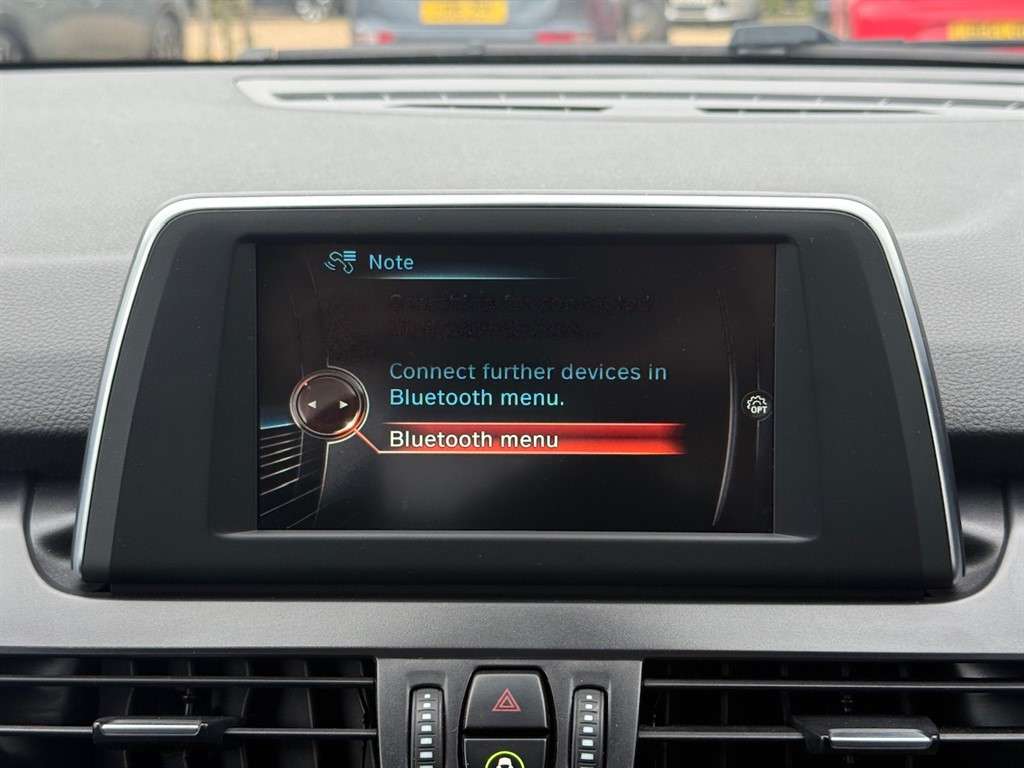 2016 BMW 218I 2016 BMW 218I