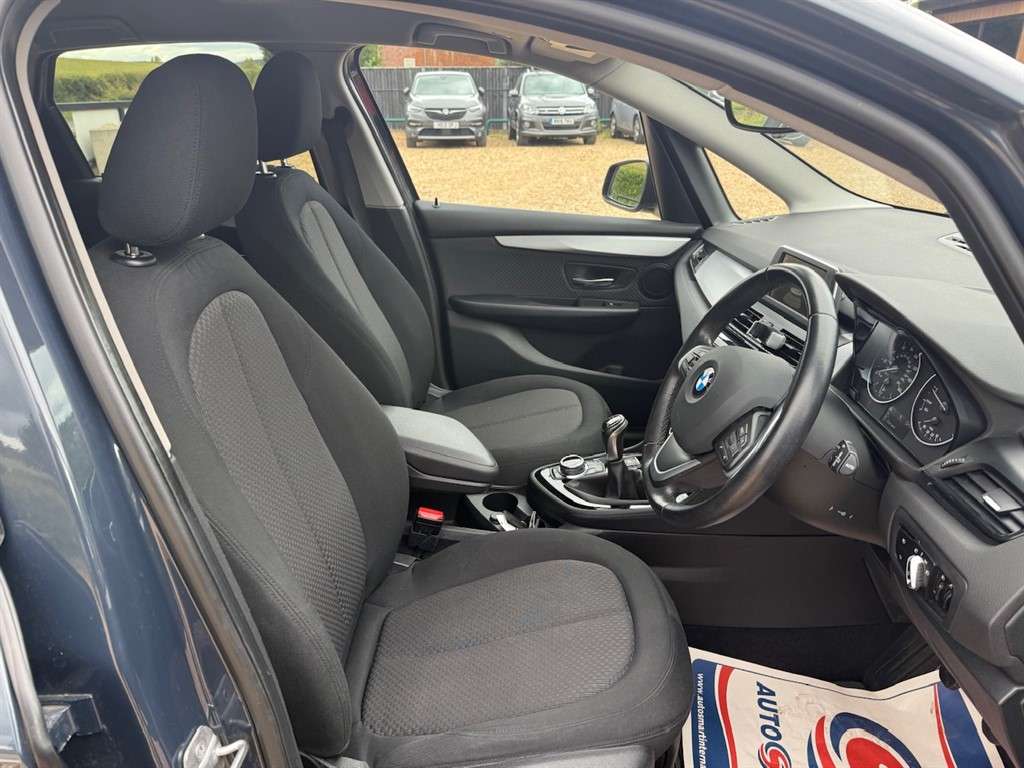 2016 BMW 218I 2016 BMW 218I