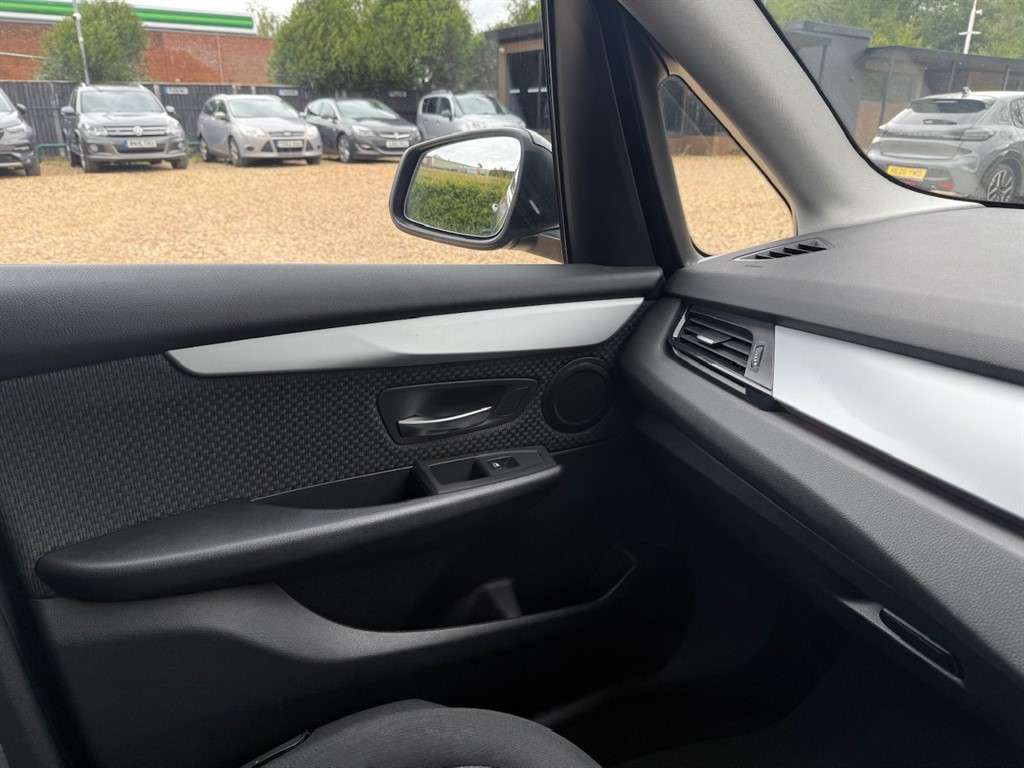 2016 BMW 218I 2016 BMW 218I