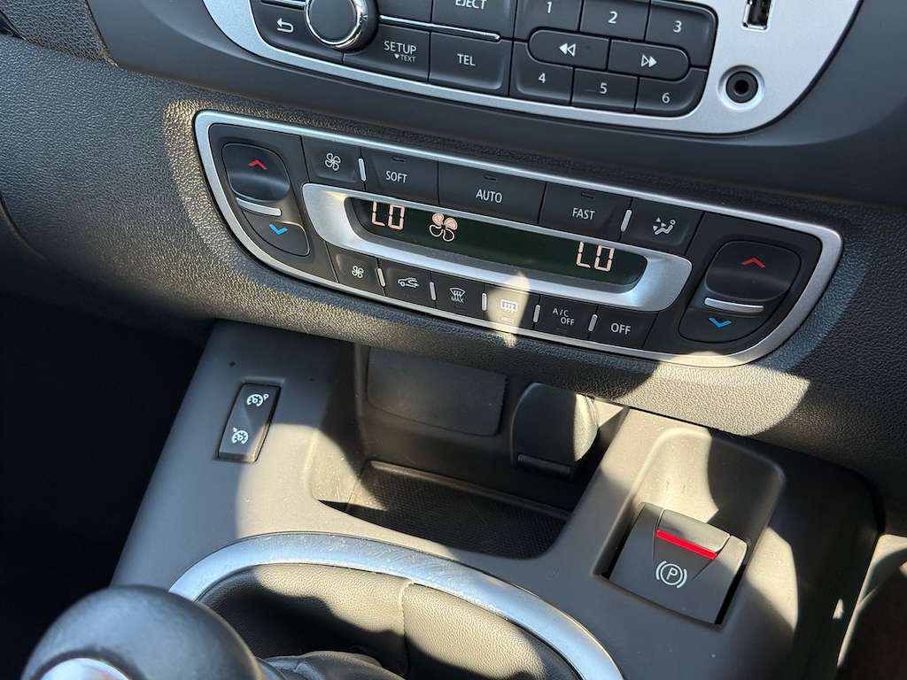 2016 RENAULT SCENIC 2016 RENAULT SCENIC