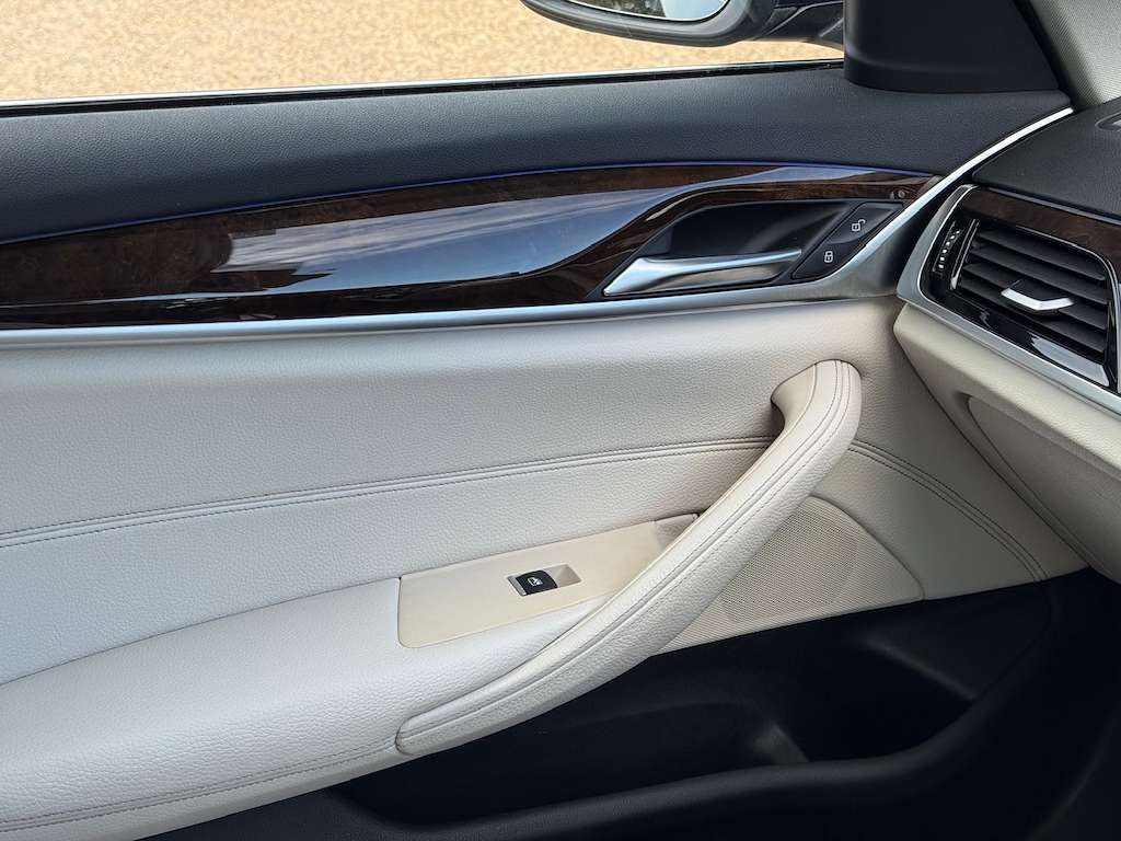 2018 BMW 5 SERIES 2018 BMW 5 SERIES