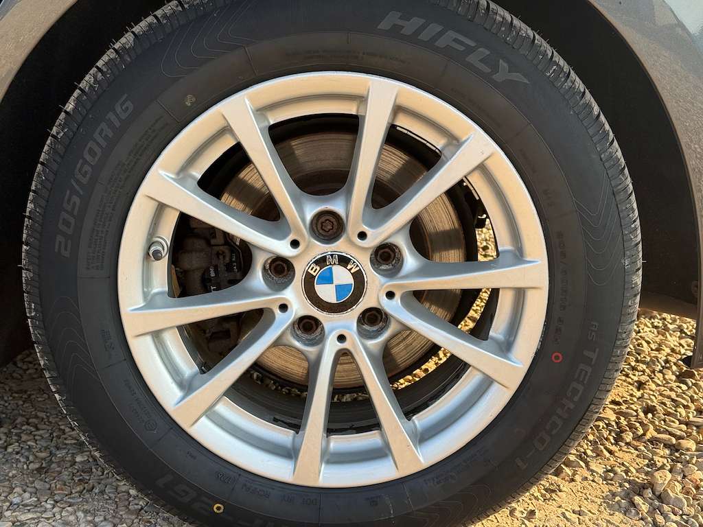 2017 BMW 320D 2017 BMW 320D