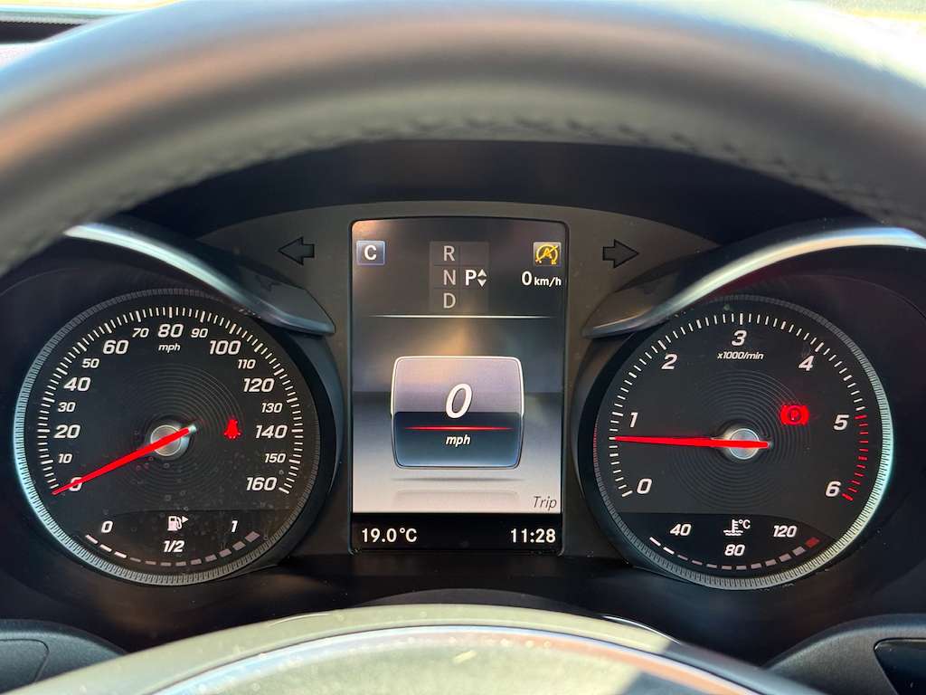 2016 MERCEDES C220 2016 MERCEDES C220