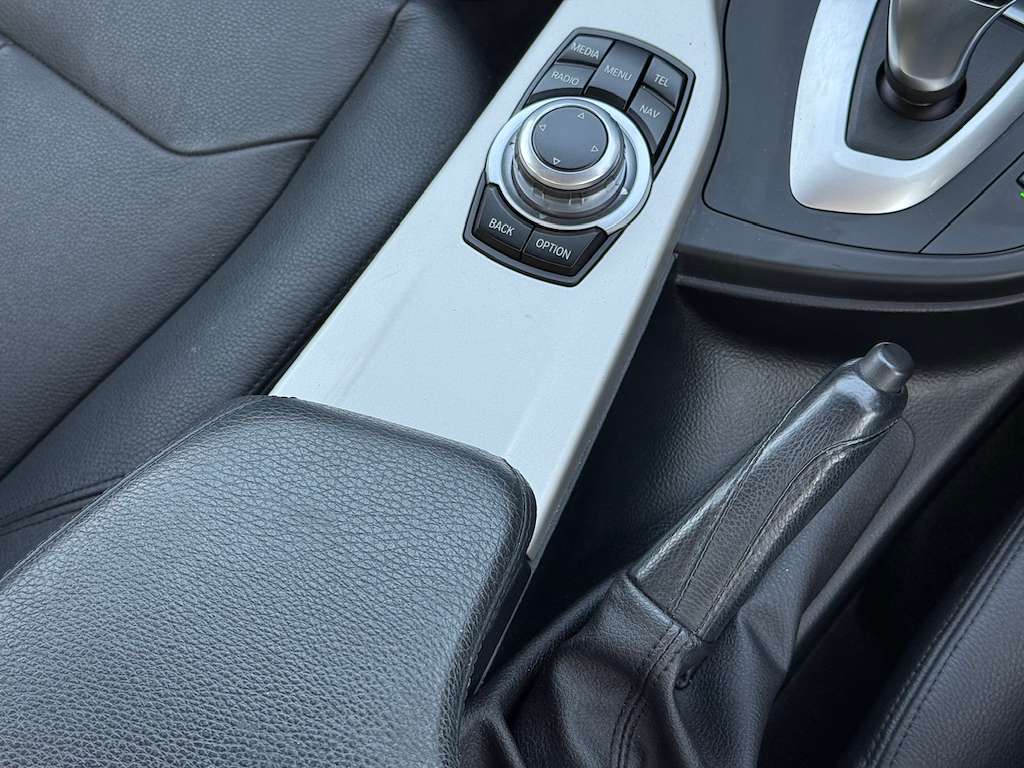 2017 BMW 320D 2017 BMW 320D