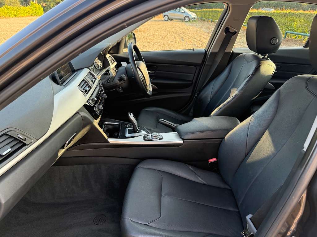 2017 BMW 320D 2017 BMW 320D