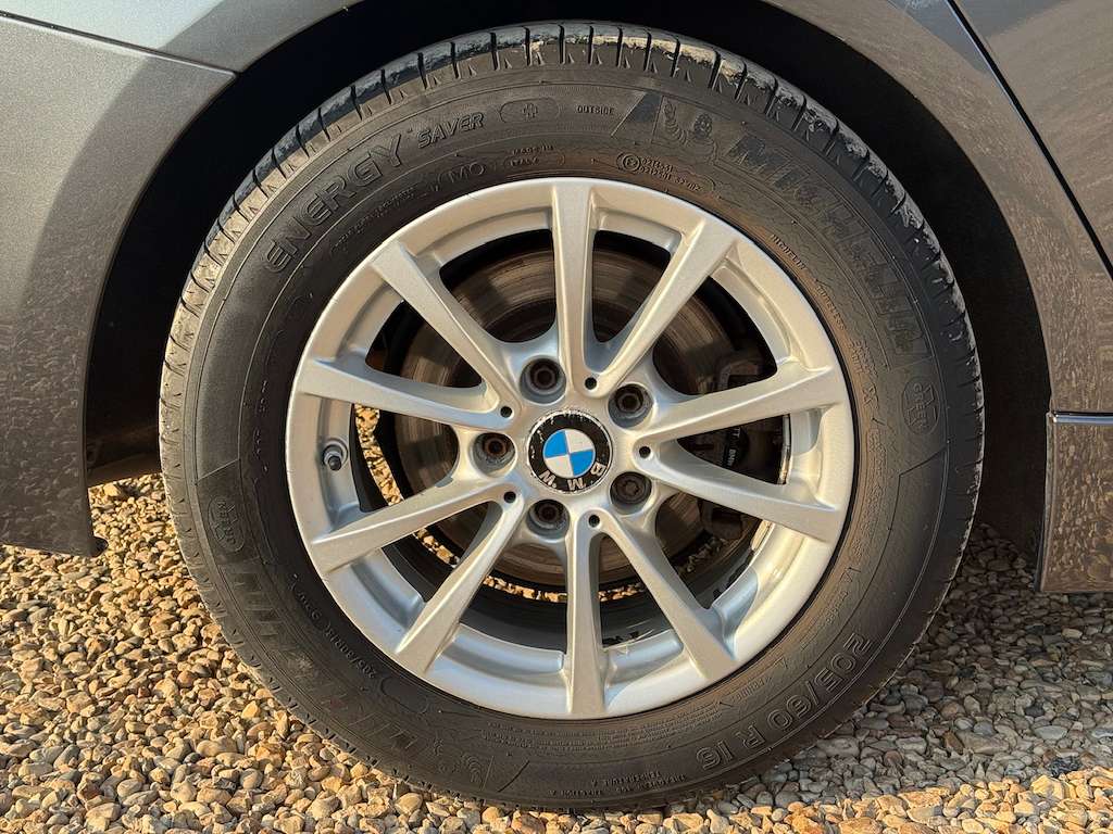 2017 BMW 320D 2017 BMW 320D