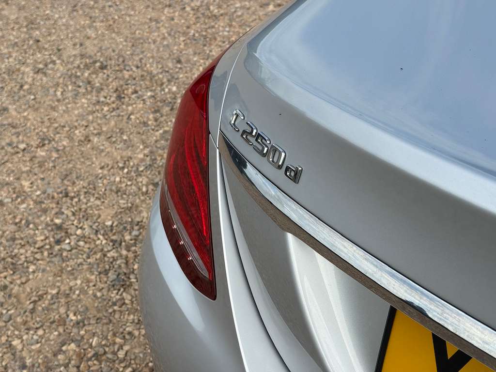 2016 MERCEDES C250 2016 MERCEDES C250