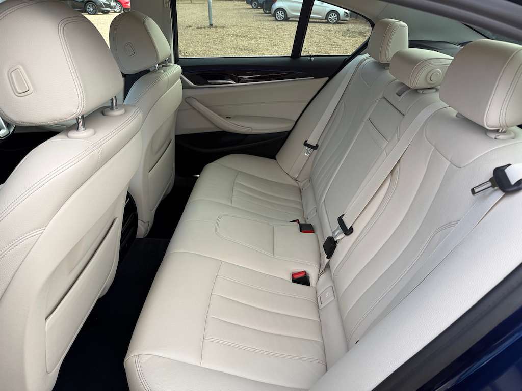 2018 BMW 5 SERIES 2018 BMW 5 SERIES