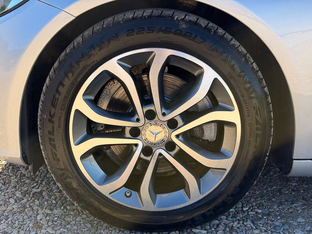 2016 MERCEDES C220 2016 MERCEDES C220
