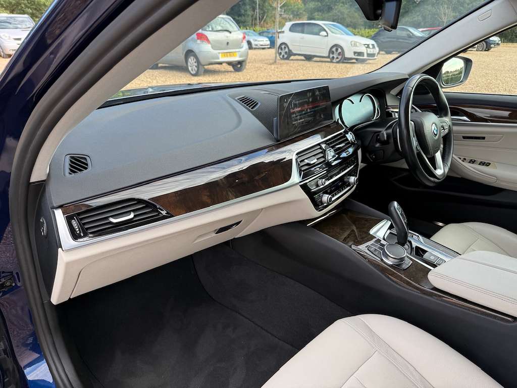 2018 BMW 5 SERIES 2018 BMW 5 SERIES