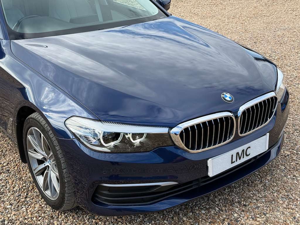 A 2018 BMW 5 SERIES 2.0 520d SE Saloon 4dr Diesel Auto xDrive Euro 6 ( A 2018 BMW 5 SERIES 2.0 520d SE Saloon 4dr Diesel Auto xDrive Euro 6 (