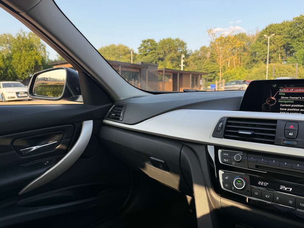 2017 BMW 320D 2017 BMW 320D