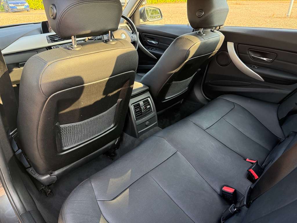 2017 BMW 320D 2017 BMW 320D
