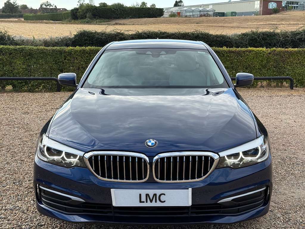 A 2018 BMW 5 SERIES 2.0 520d SE Saloon 4dr Diesel Auto xDrive Euro 6 ( A 2018 BMW 5 SERIES 2.0 520d SE Saloon 4dr Diesel Auto xDrive Euro 6 (