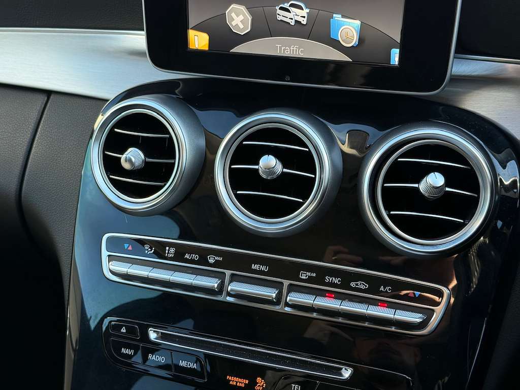 2016 MERCEDES C220 2016 MERCEDES C220