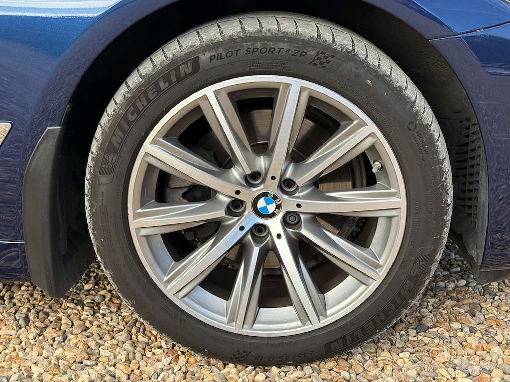 2018 BMW 5 SERIES 2018 BMW 5 SERIES