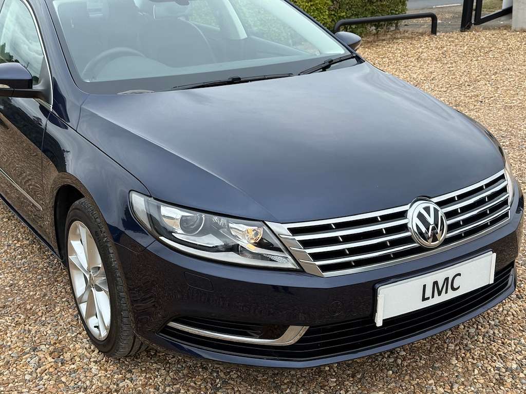 A 2016 VOLKSWAGEN CC 2.0 TDI BlueMotion Tech Saloon 4dr Diesel DSG Euro A 2016 VOLKSWAGEN CC 2.0 TDI BlueMotion Tech Saloon 4dr Diesel DSG Euro