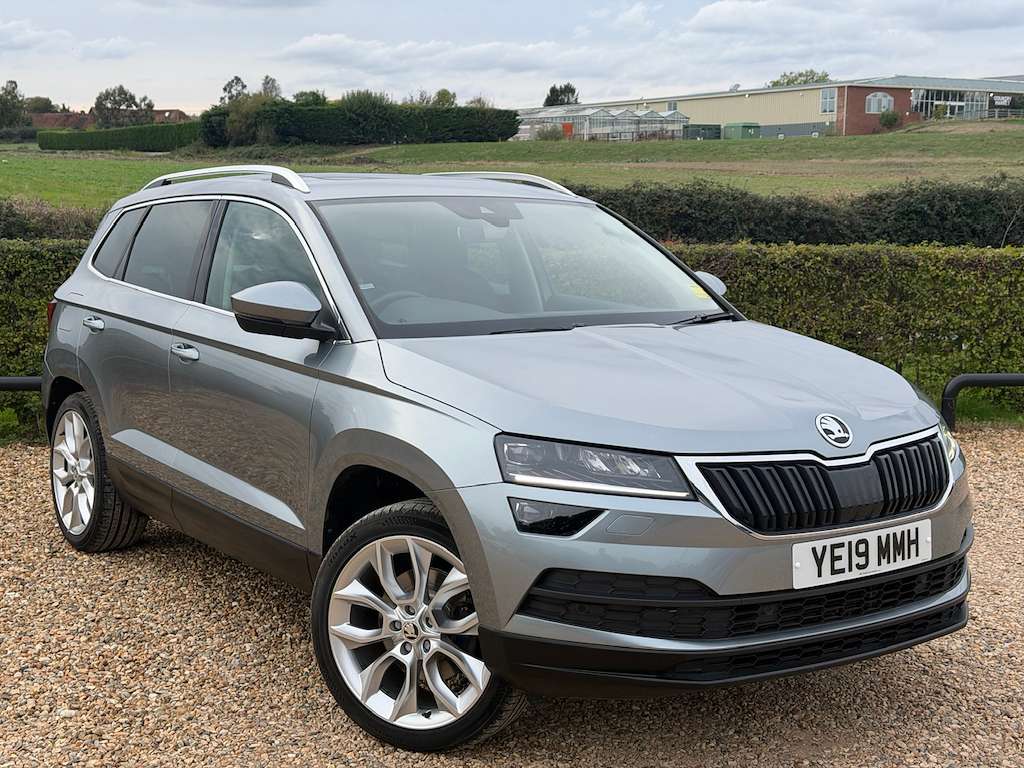 A 2019 SKODA KAROQ 2.0 TDI Edition SUV 5dr Diesel Manual 4WD Euro 6 ( A 2019 SKODA KAROQ 2.0 TDI Edition SUV 5dr Diesel Manual 4WD Euro 6 (