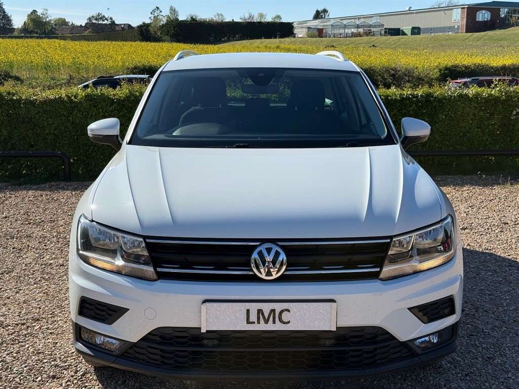 A 2019 VOLKSWAGEN TIGUAN 2.0 TDI Match SUV 5dr Diesel DSG Euro 6 (s/s) (150 A 2019 VOLKSWAGEN TIGUAN 2.0 TDI Match SUV 5dr Diesel DSG Euro 6 (s/s) (150