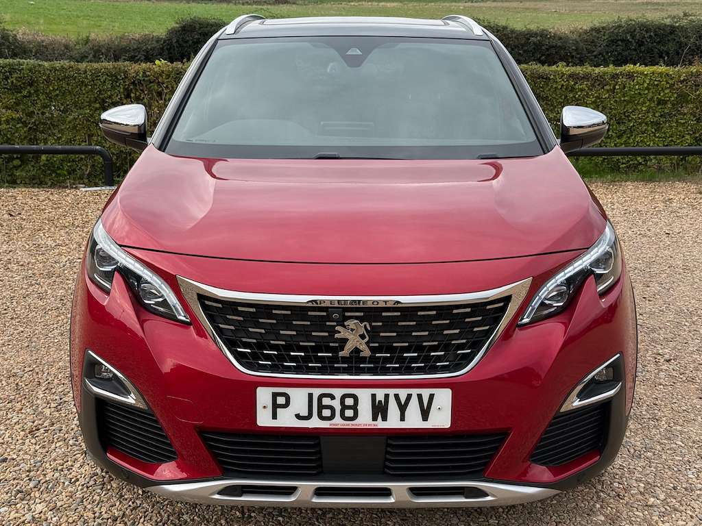 A 2019 PEUGEOT 3008 2.0 BlueHDi GT SUV 5dr Diesel EAT Euro 6 (s/s) (18 A 2019 PEUGEOT 3008 2.0 BlueHDi GT SUV 5dr Diesel EAT Euro 6 (s/s) (18